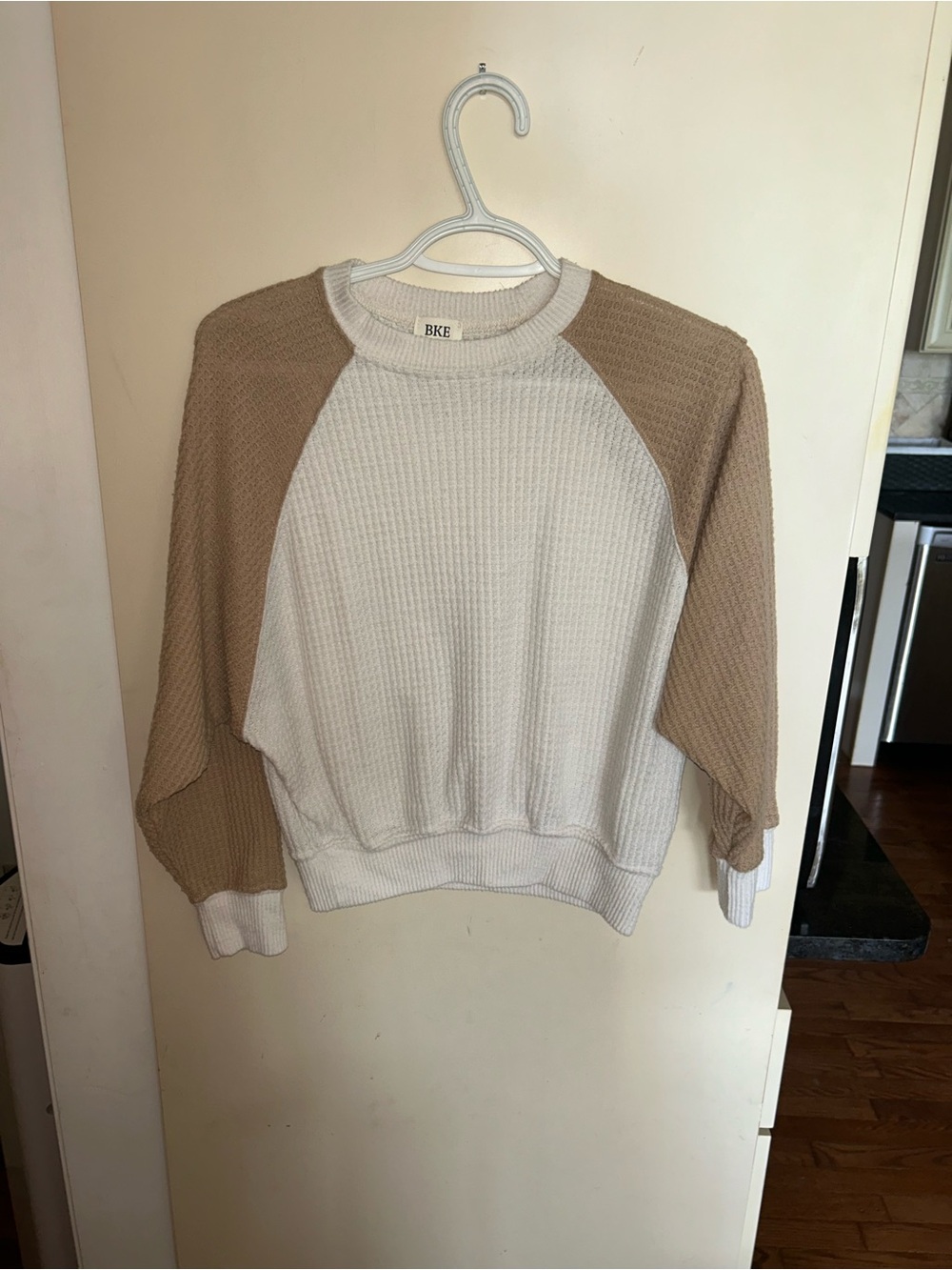 BKE Cream Body with Tan Raglan Sleeve Waffle Pullover